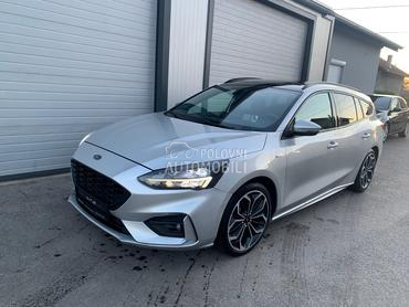 Ford Focus 2.0 ST Line