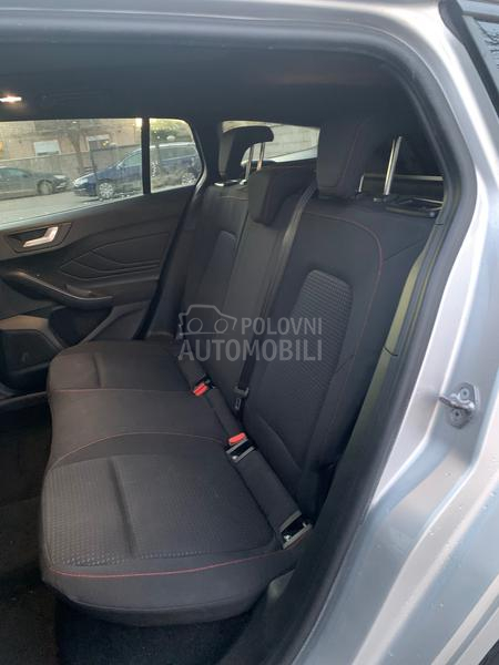 Ford Focus 2.0 ST Line