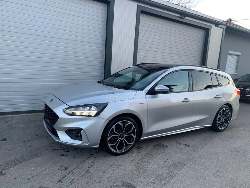 Ford Focus 2.0 ST Line