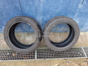 Hankook 235/45 R18 Zimska
