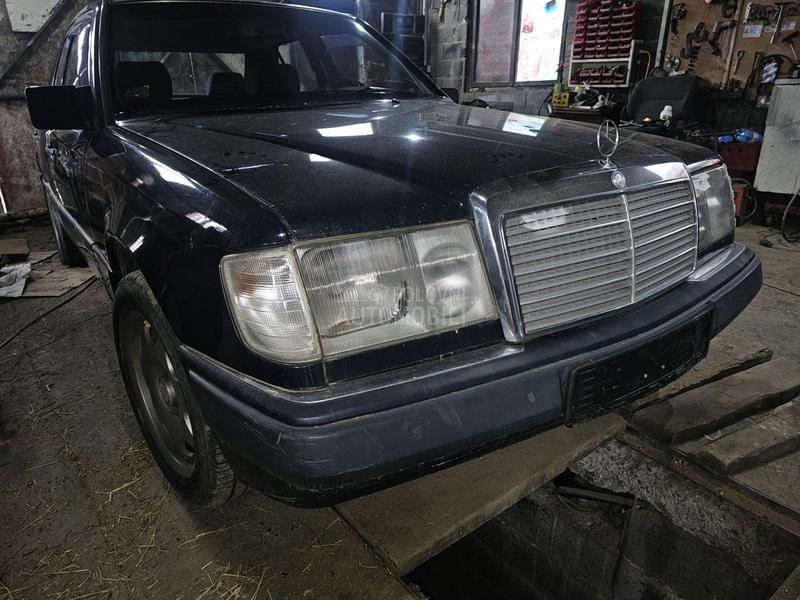 Mercedes Benz E 124 