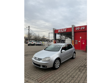Volkswagen Golf 5 1.6 b s.a.l.o.n