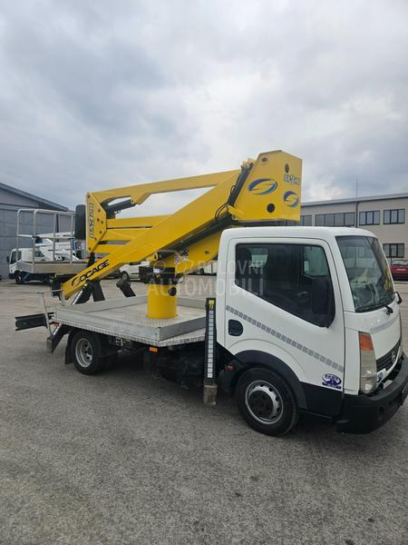 Nissan CABSTAR