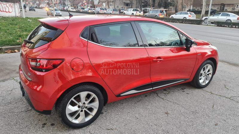 Renault Clio LIMITED 109.000K.M