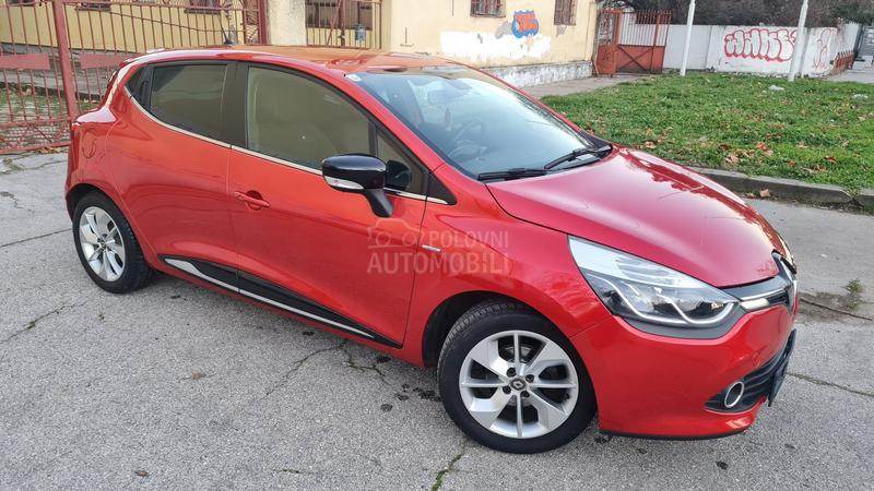 Renault Clio LIMITED 109.000K.M