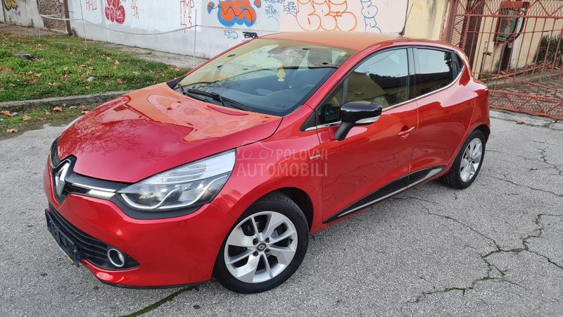 Renault Clio LIMITED 109.000K.M