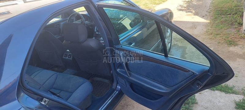 Mercedes Benz E 250 2500 tdi