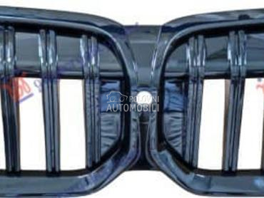 PVC MASKA CELA SJAJ-CRNA za BMW Serija 3 za 2022. god.