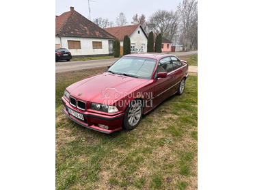 BMW 318 IS