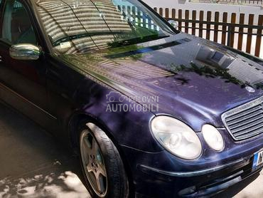 Mercedes Benz E 320 W 211