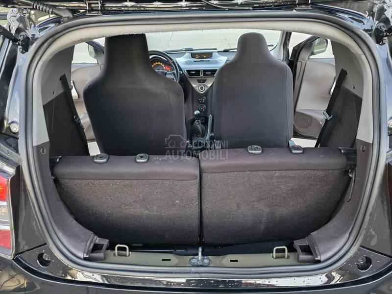 Toyota iQ 1,0