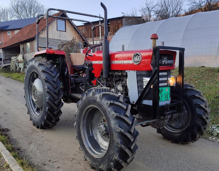 Massey Ferguson 165
