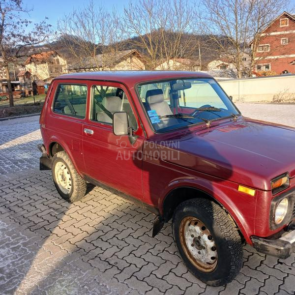 Lada Niva 1.7i