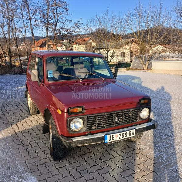 Lada Niva 1.7i