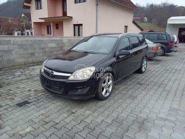 Opel Astra H 