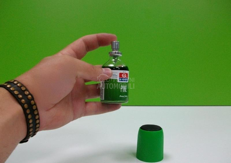 AUTO PARFEM PINE MIRIS BOROVIN