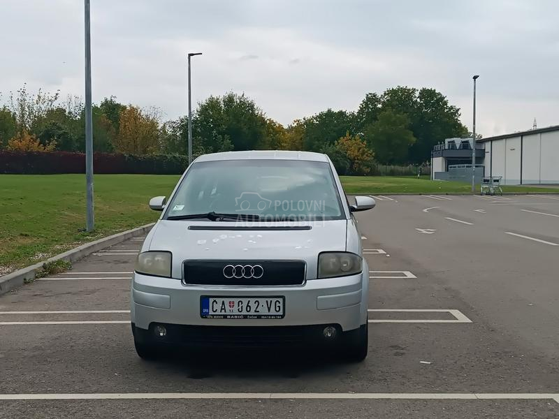 Audi A2 A2 1.4
