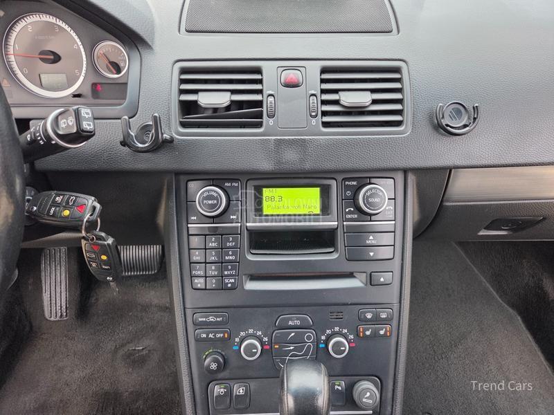 Volvo XC90 2.4 D5 AWD
