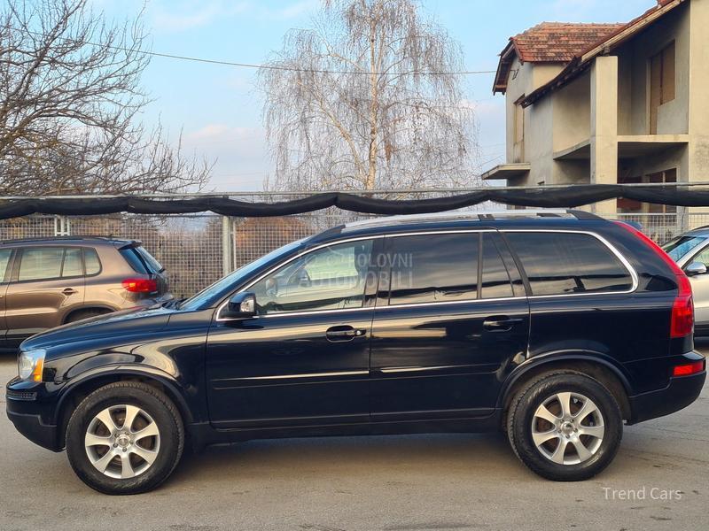 Volvo XC90 2.4 D5 AWD