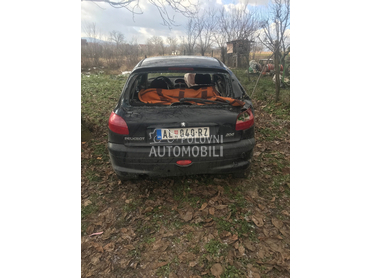 Peugeot 206 1.1