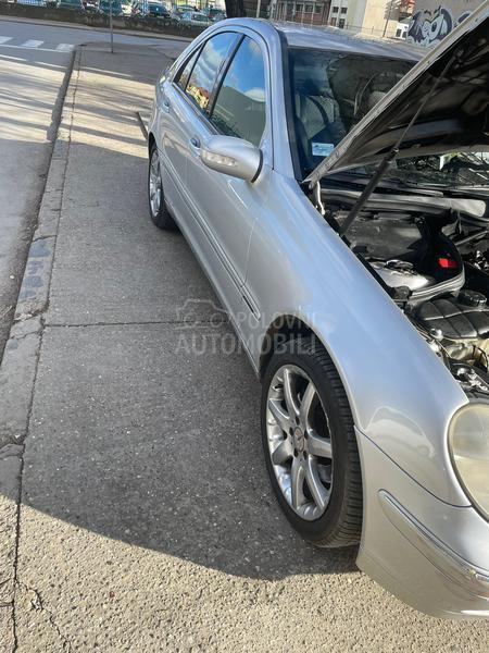 Mercedes Benz C 220 