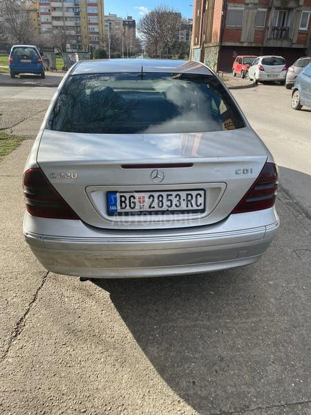 Mercedes Benz C 220 