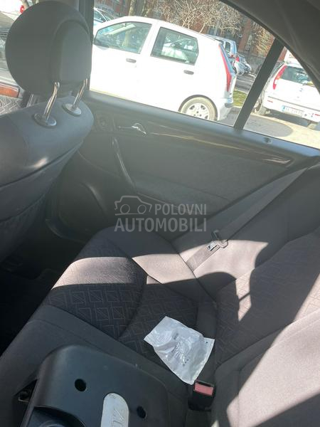 Mercedes Benz C 220 