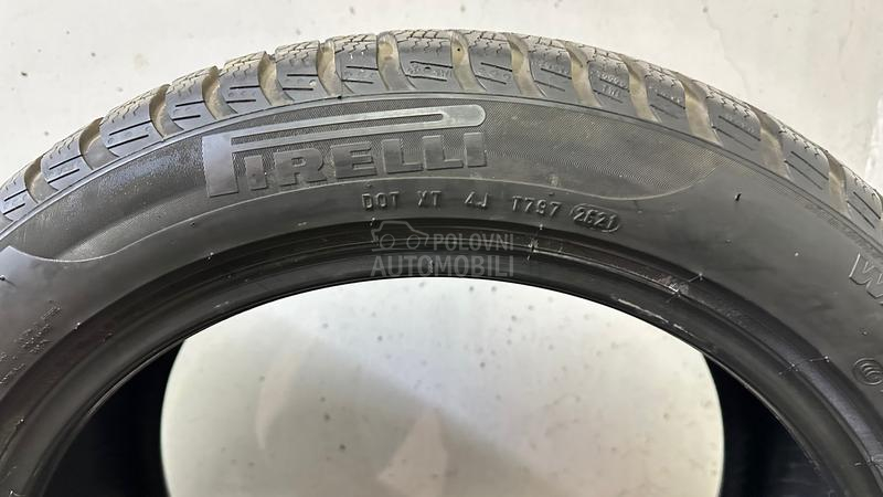 Pirelli 245/45 R18 Zimska