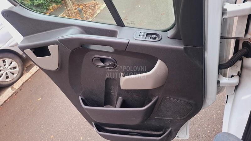 Renault Master 2.3 dci