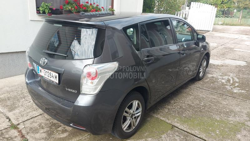 Toyota Verso 