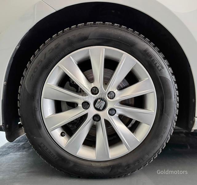 Seat Leon 1.6 TDI STYLE Matrix