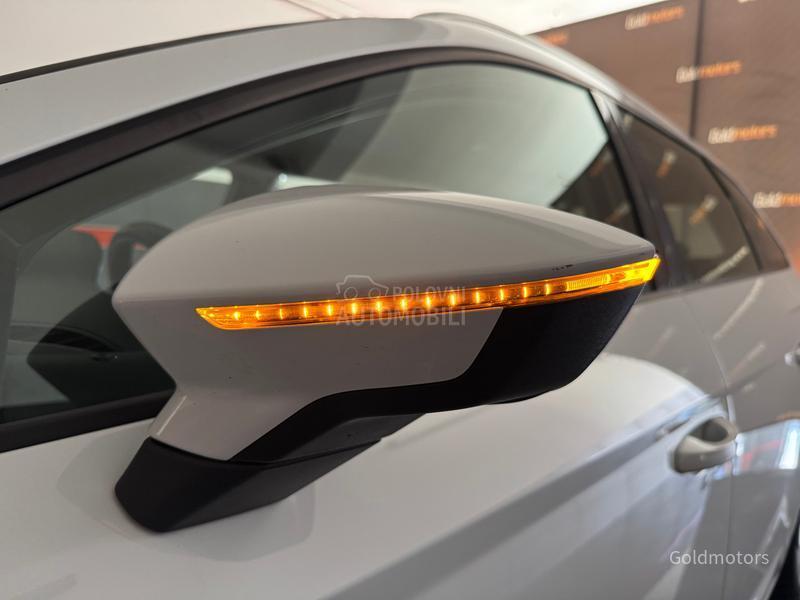 Seat Leon 1.6 TDI STYLE Matrix