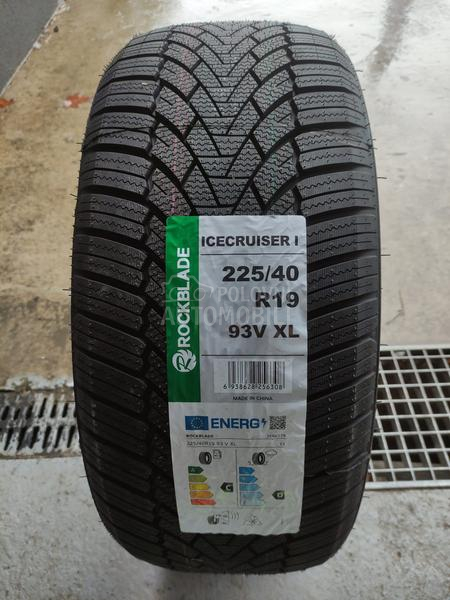 ROCKBLADE 255/35 R19 Zimska