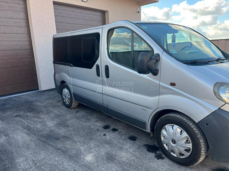 Opel Vivaro 19dci