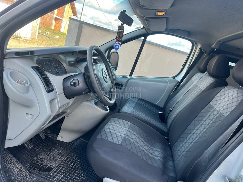 Opel Vivaro 19dci