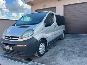 Opel Vivaro 19dci