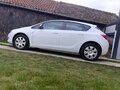Opel Astra J 1.4 ben 5 v r  a t a