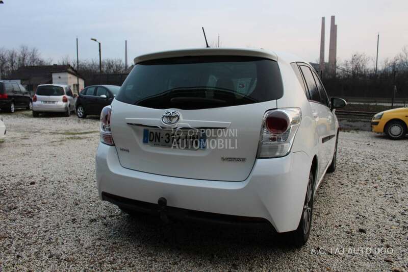 Toyota Verso 1.6 D-4D SKY BLUE