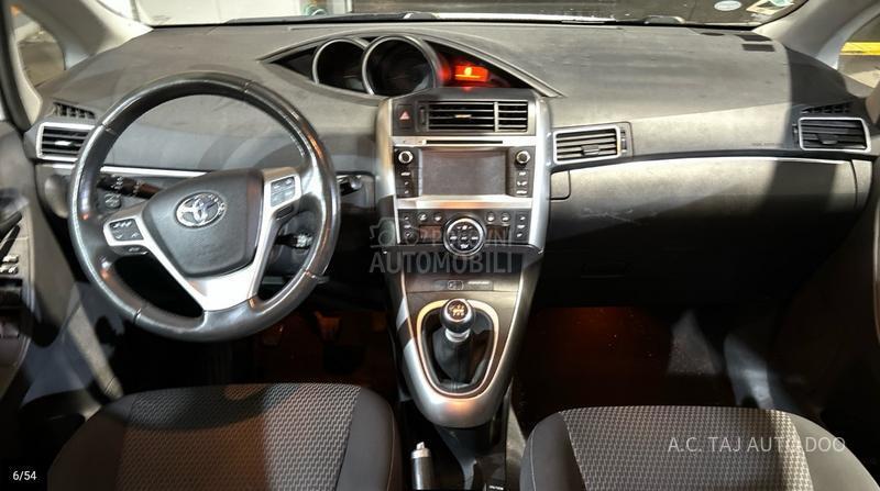 Toyota Verso 1.6 D-4D SKY BLUE