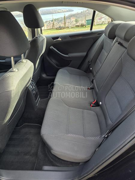 Volkswagen Jetta 1.2tsi