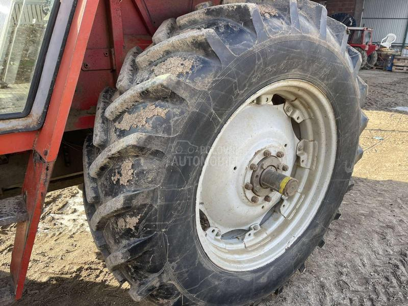 Massey Ferguson 1114