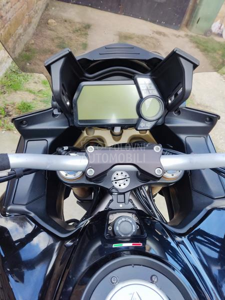 Ducati Multistrada 1200s