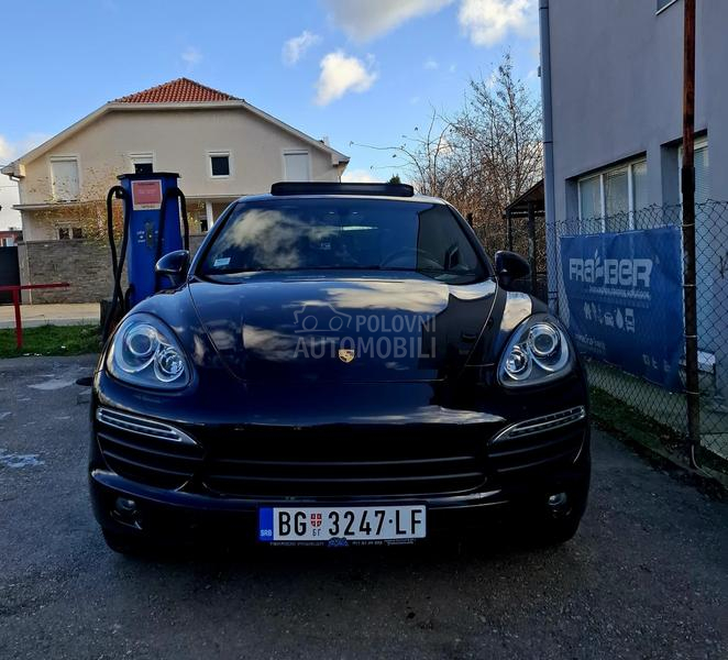 Porsche Cayenne 3.0 S Hybrid