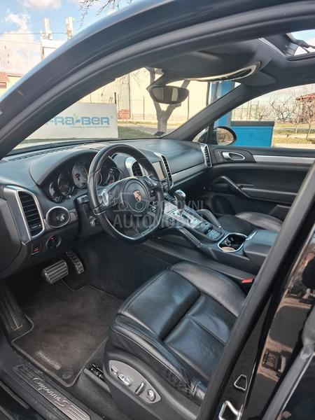 Porsche Cayenne 3.0 S Hybrid