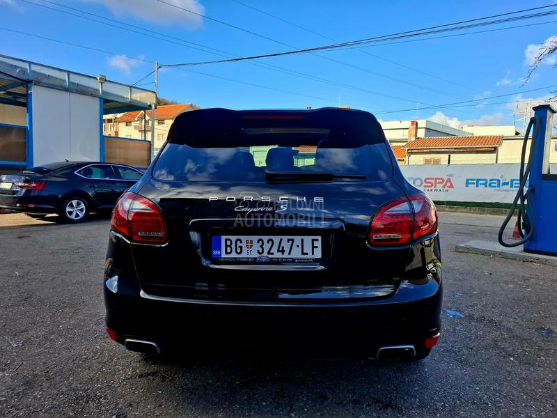 Porsche Cayenne 3.0 S Hybrid