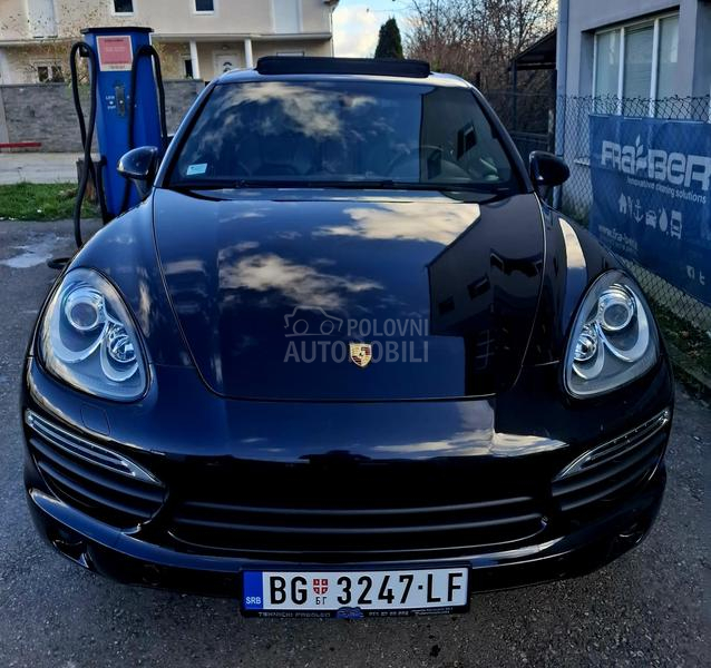 Porsche Cayenne 3.0 S Hybrid