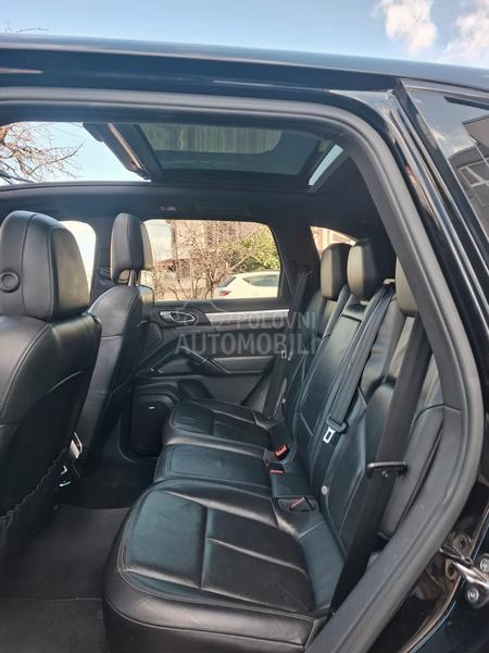 Porsche Cayenne 3.0 S Hybrid