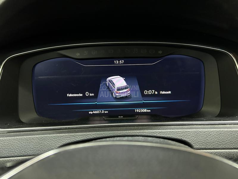 Volkswagen Golf 7 1,6 TDI VIRTUAL
