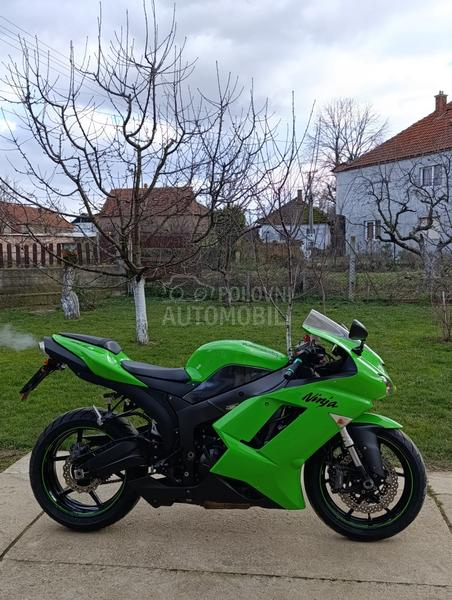 Kawasaki Ninja zx6r