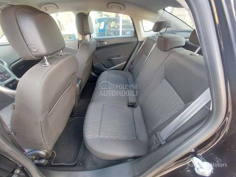Opel Astra J ENJOY